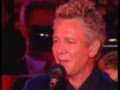 Icehouse frontman plays "Great Southern Land" at Opera House