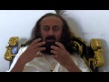 Meet guru kingmaker Sri Sri Ravishankar