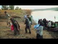 Iraq: Syrian Refugees Cross the Border by Barge